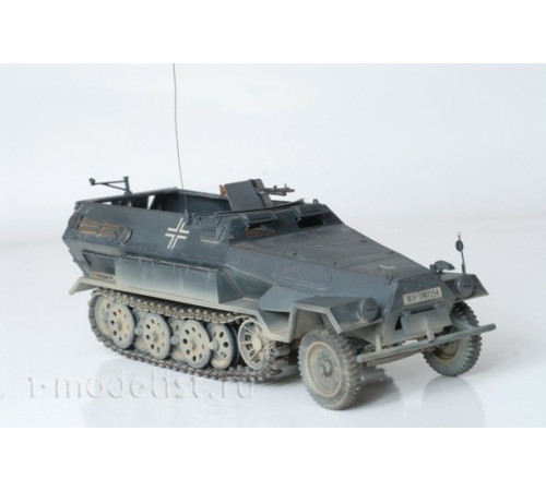 Модель "Ханомаг" 251/1 1/35 Звезда /3572/