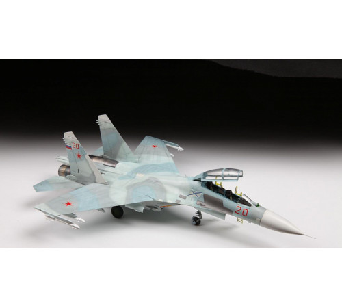 Модель "Су-27УБ"  1/72 Звезда
